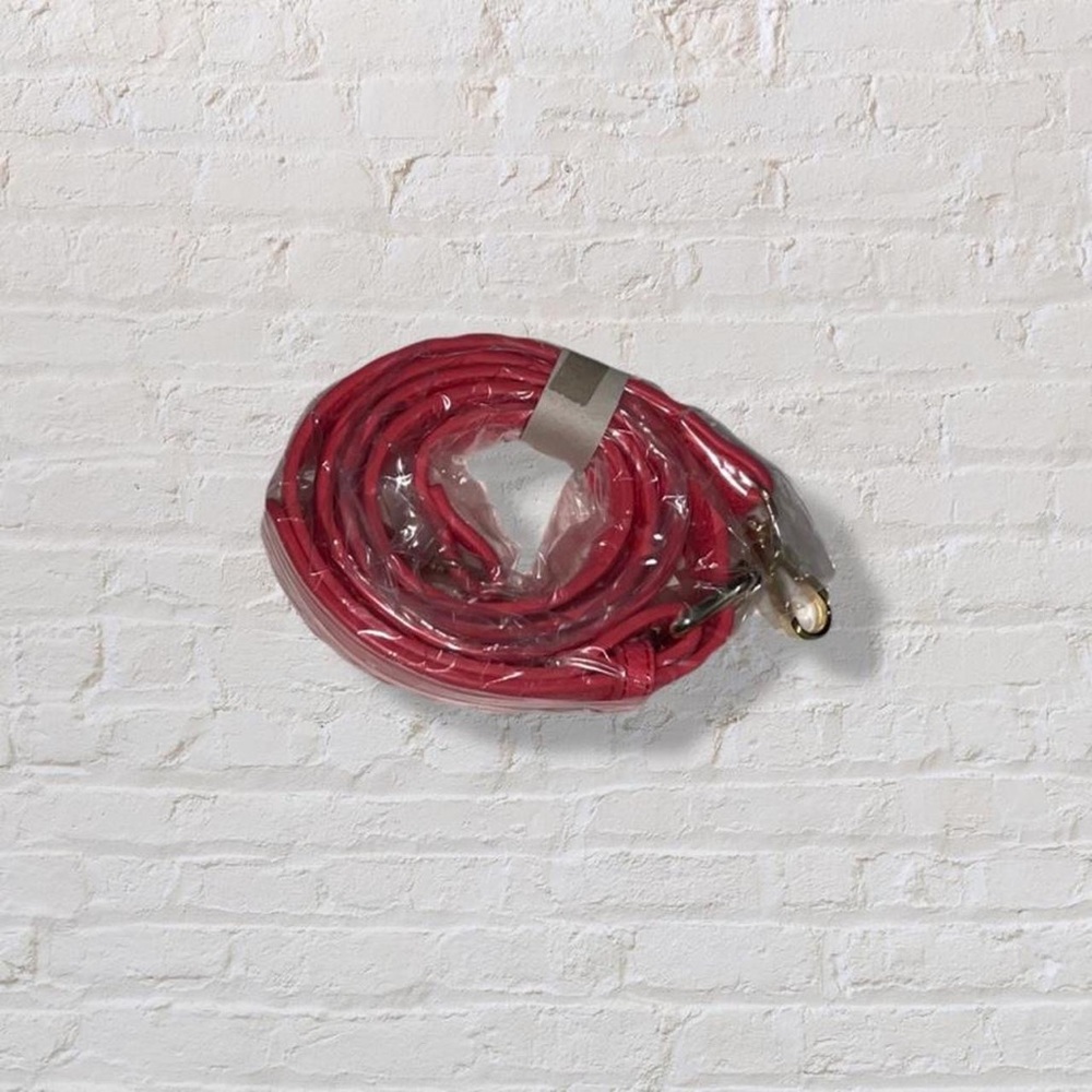 Replacement adjustable leather shoulder strap with metal swivel hooks